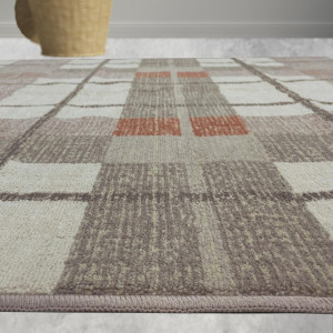 Welspun Anti – Skid & Machine Washable 981 GSM Polyester Carpet for Living Room, Bedroom & Dining Area (Cream)